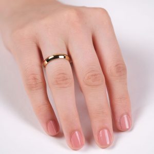 4mm Classic Knife Edge Yellow Gold Wedding Band