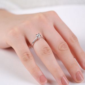 0.38 Carat Diamond Solitaire Ring F-SI1 18 Karat