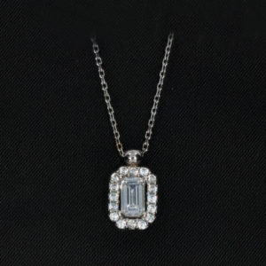 Baguette Pendant Necklace 14K Gold