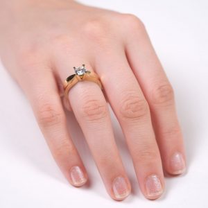 14K Gold Solitaire Ring