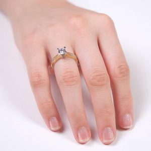 14K Gold Fancy Solitaire Ring