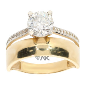 14K Gold Fancy Solitaire Wedding Band