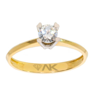 Classic 14K Gold Solitaire Ring