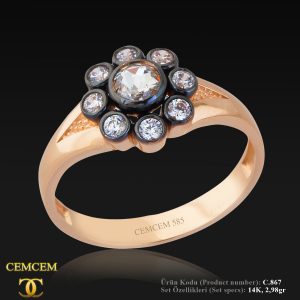 Classic 14K Gold Solitaire Ring