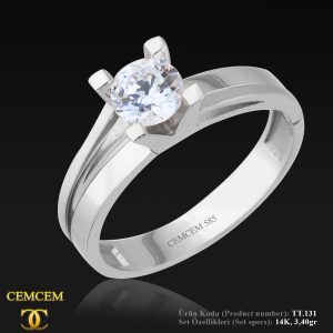 14K Gold Split Band Solitaire Engagement Ring