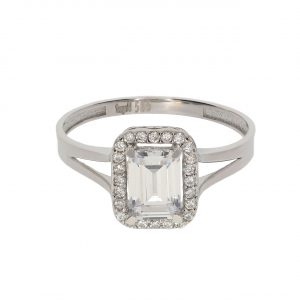 14K Gold Baguette Stone Ring