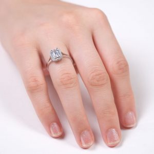 14K Gold Baguette Stone Ring