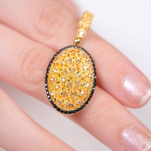Small Strawberry-Inspired Heirloom Pendant Charm
